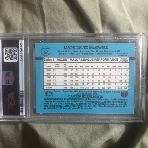 Mark McGuire Autographed Card - Picture 2 of 3